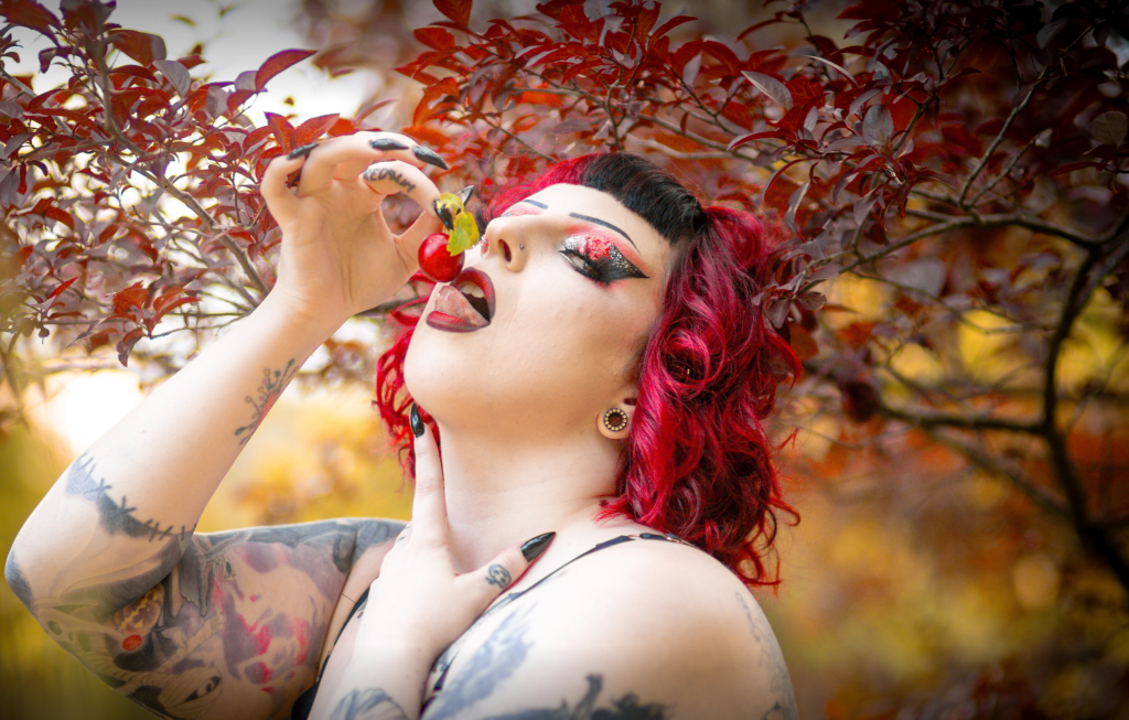 Eevie Eerie Burlesque